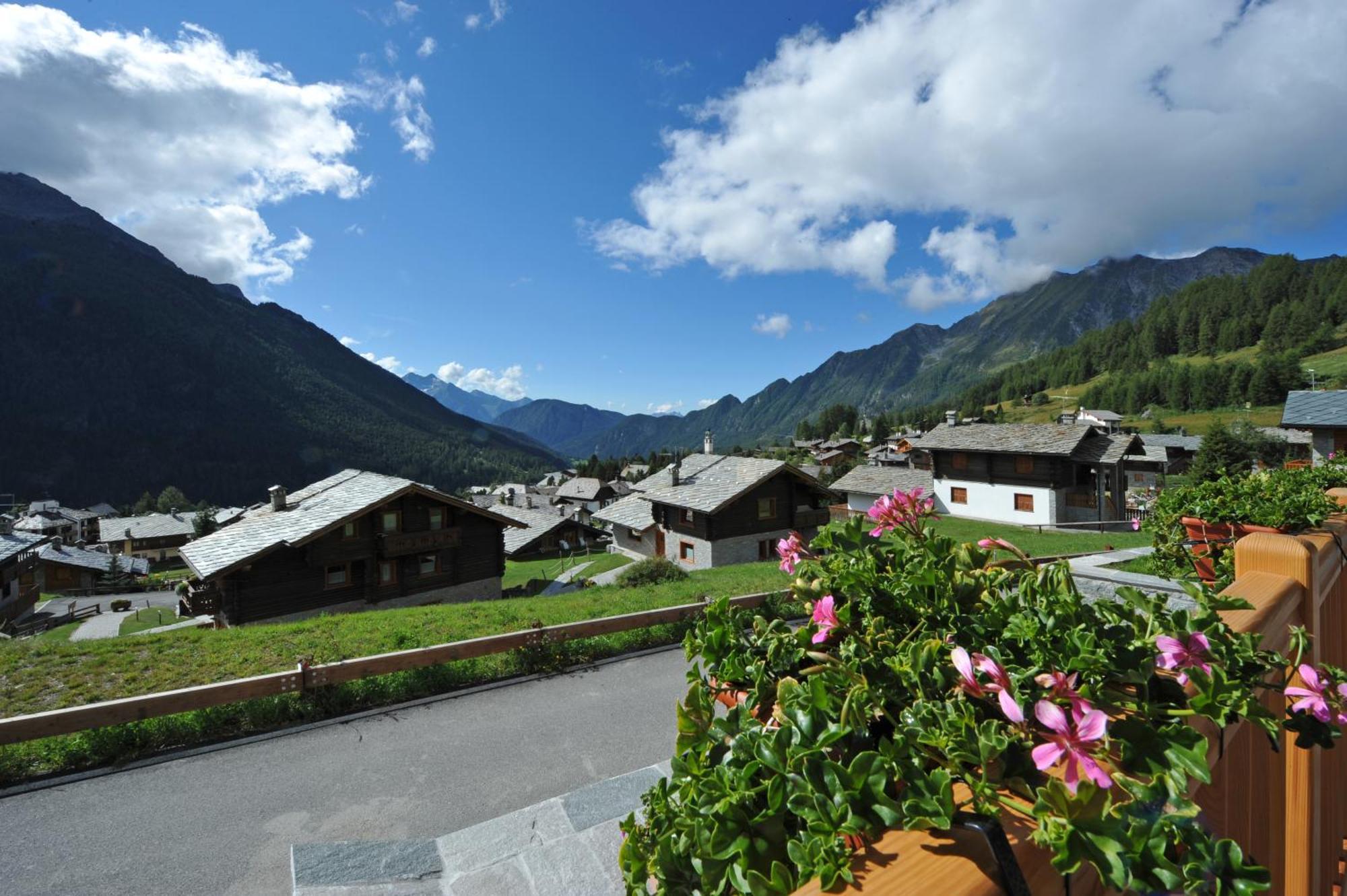 Gresil Residence Champoluc Bagian luar foto